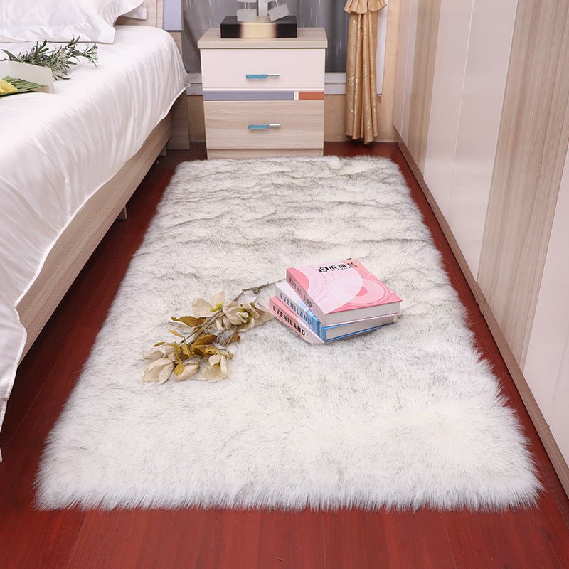 Beautiful Fluffy Decorative Carpet - MEDIJIX